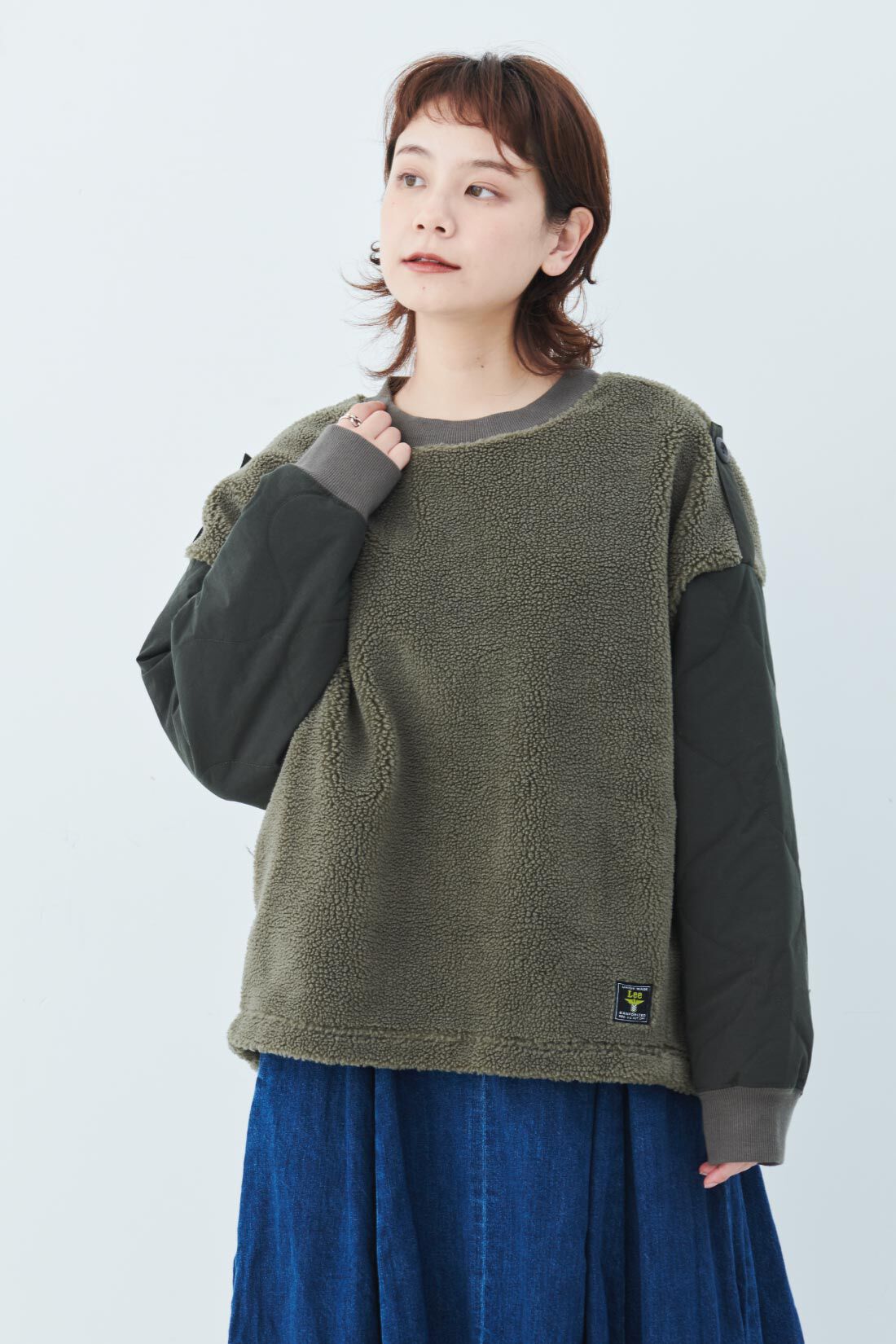 MEDE19F 〈SELECT〉 Lee ボア×キルティングクルーネックプルオーバー〈KHAKI〉｜Real  Stock[リアルストック]｜フェリシモ【公式通販】