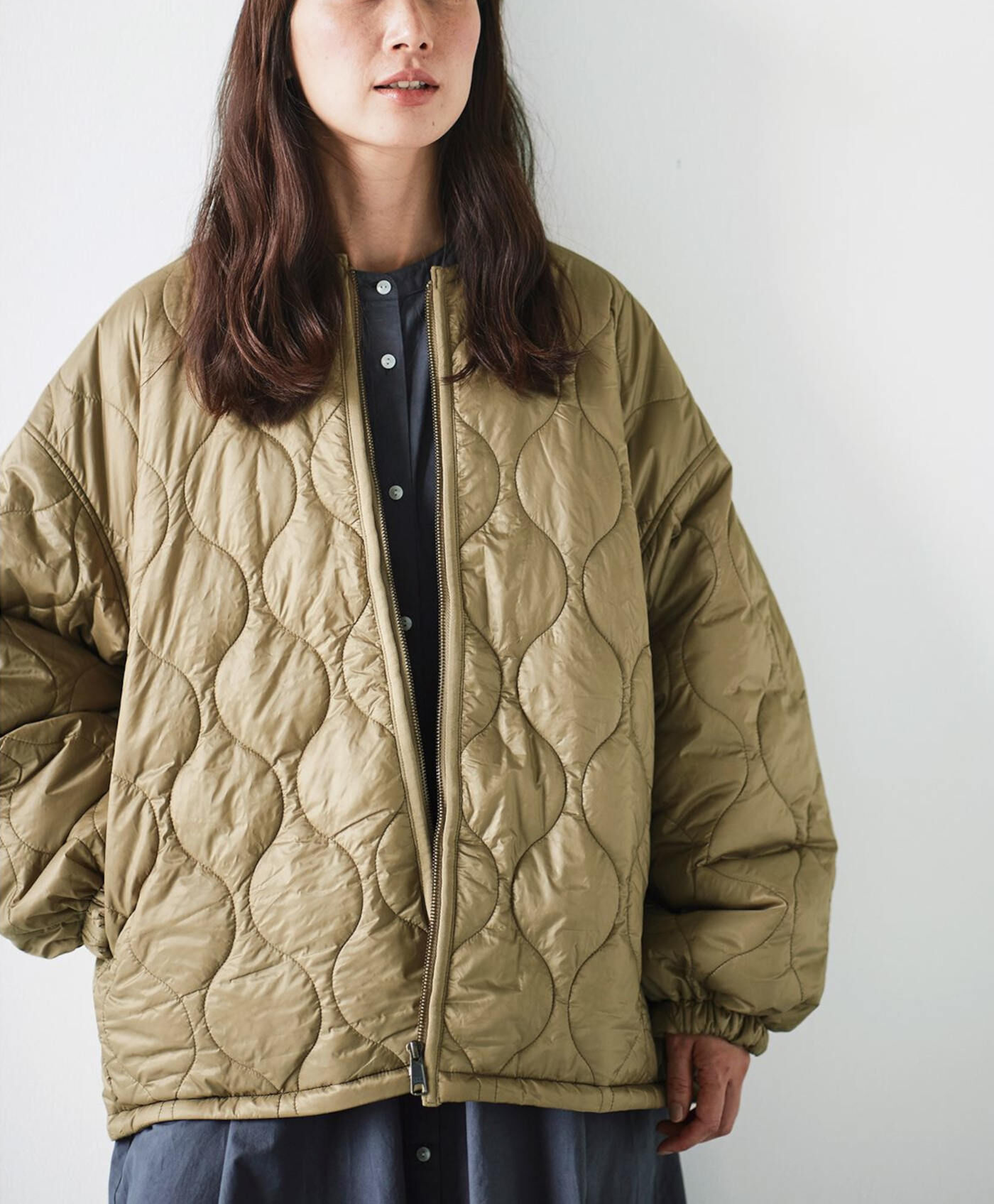 SUNNY CLOUDS kazumiさんのススキ色のキルトジャケット〈レディース 