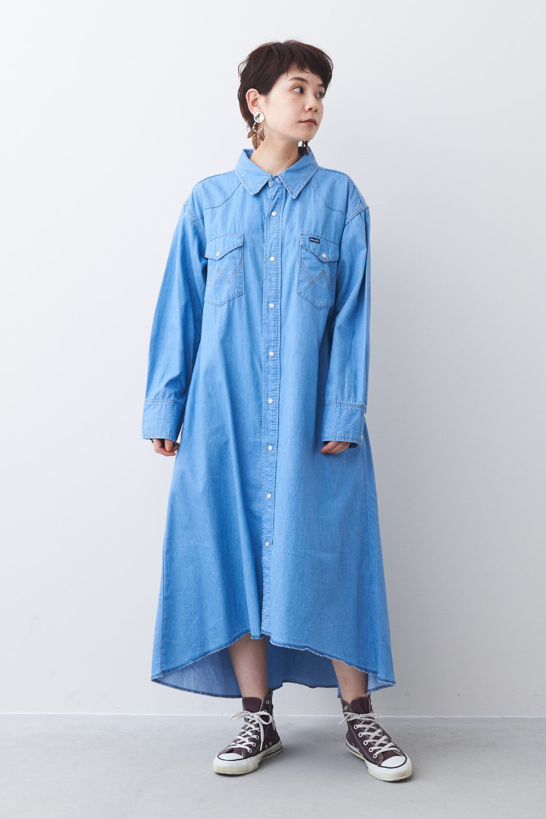 Real Stock|MEDE19F 〈SELECT〉 Wrangler デニムウエスタンシャツドレス|2・薄いブルー　※モデル身長：157cm