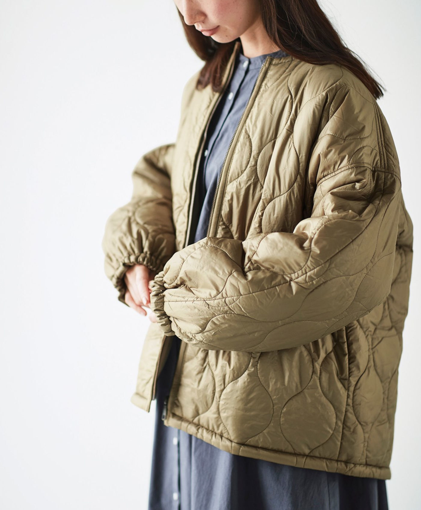 SUNNY CLOUDS kazumiさんのススキ色のキルトジャケット〈レディース