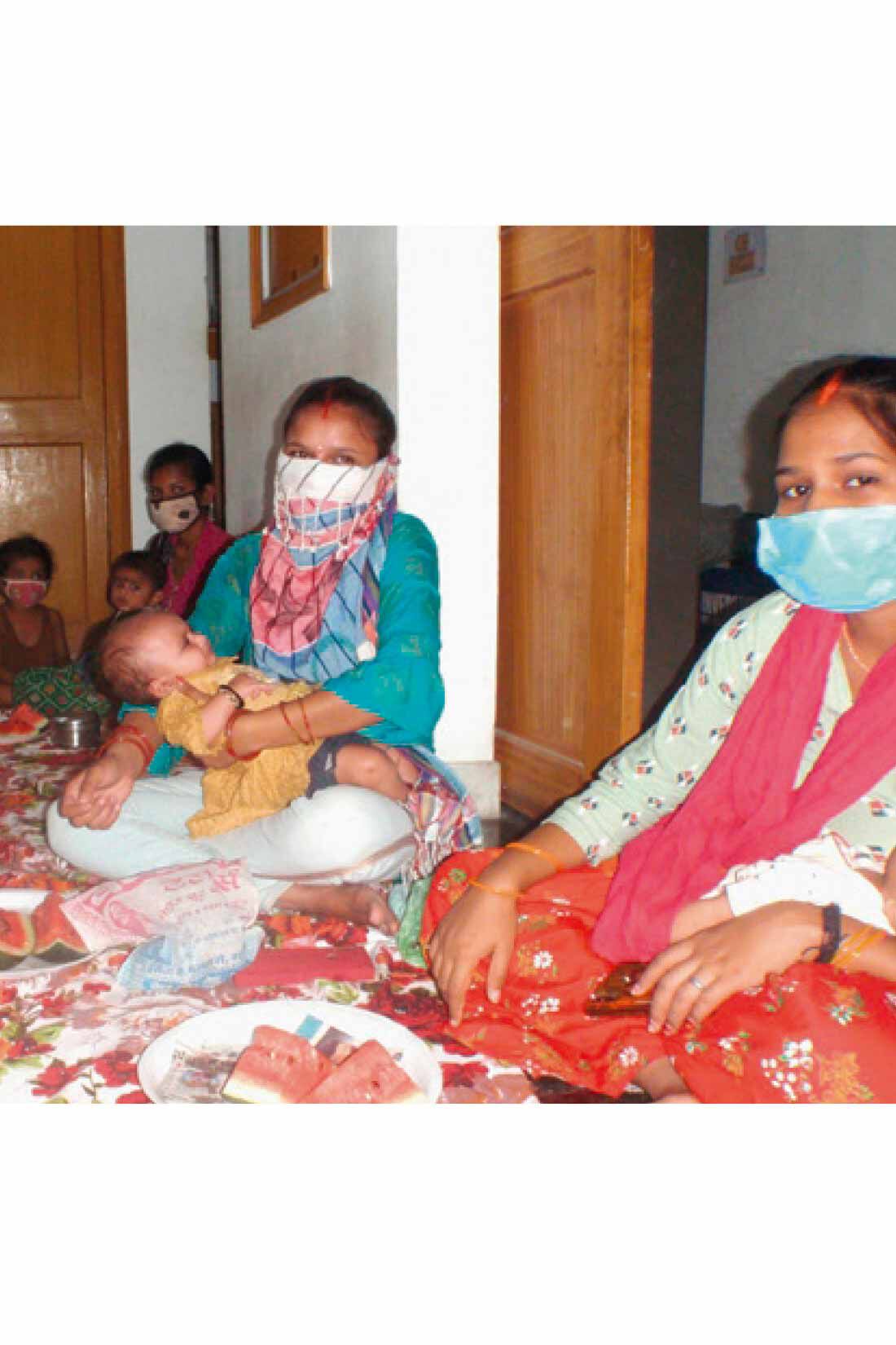 IEDIT|Her smileプロジェクト IEDIT[イディット]　オーガニックコットンのインドの女の子ネームプリントTシャツの会|スタートアップとして、AMDA（アムダ）がインド東部で運営するピースクリニックの活動を支援します。 AMDAピースクリニックとは、インドの貧困地域で医師が不足する中、危険な状況で妊娠・出産をする女性や赤ちゃんを支援する取り組みです。→https://amda.or.jp/