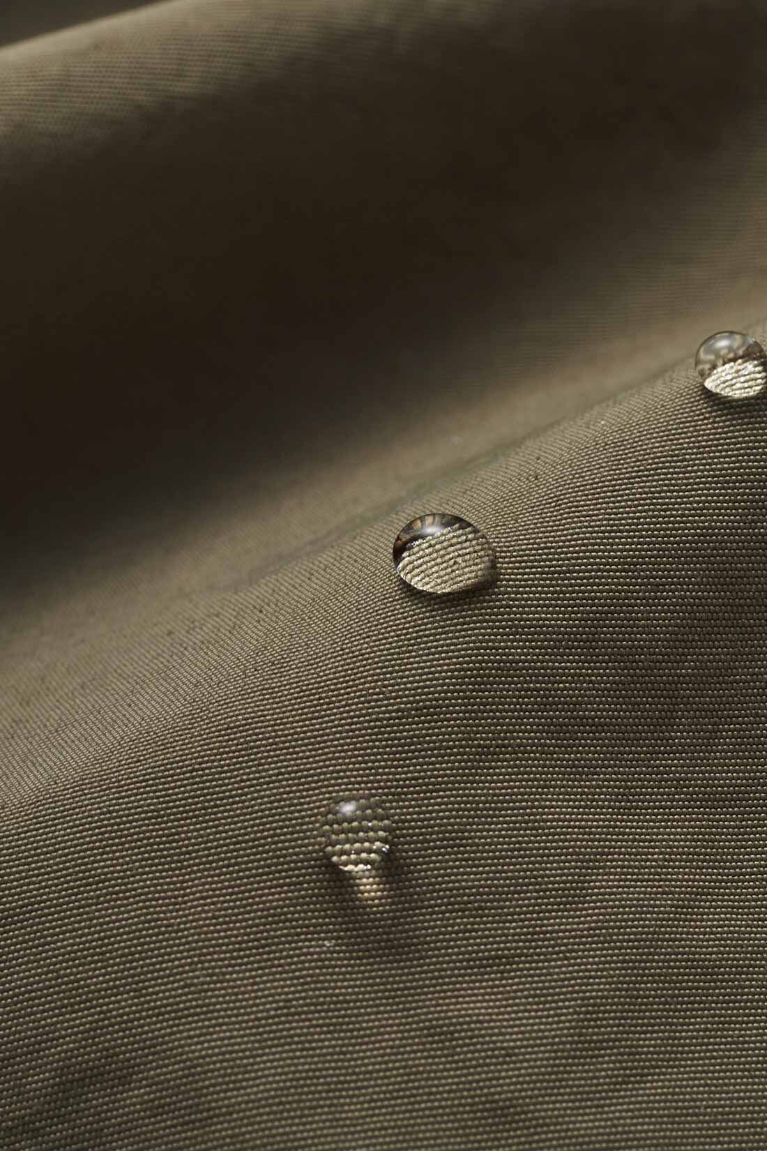 IEDIT|IEDIT[イディット]　UVカット＆撥水（はっすい）＆虫を寄せ付けにくい ランタンスリーブプルオーバー|快適機能を備えた軽量ナイロン素材。マットなしぼ感が高見え。