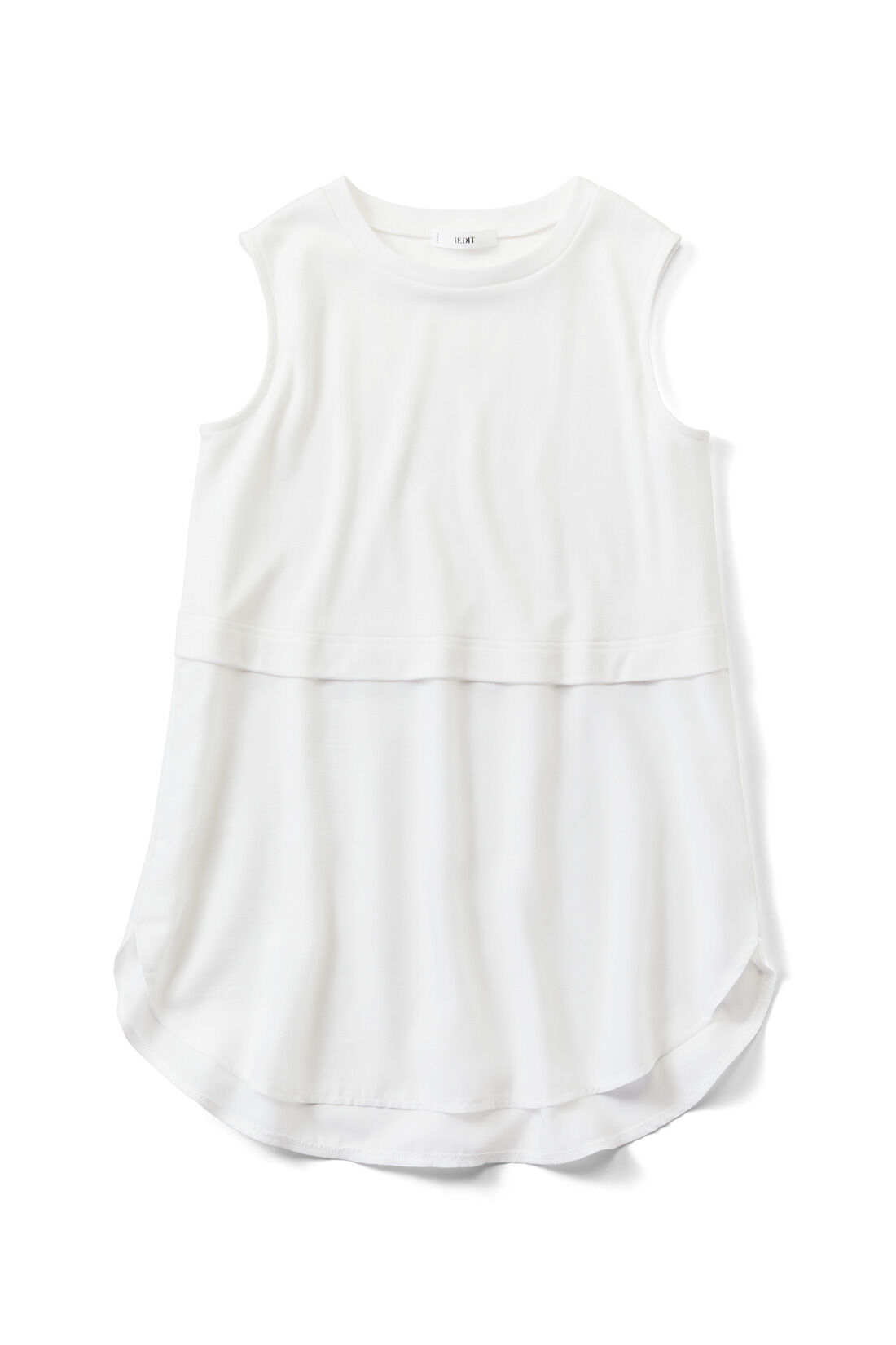 IEDIT|IEDIT[イディット]　レイヤードで体形カバーもかなう すそシャツデザインのホワイトロングカットソータンクトップの会〈ホワイト〉|〈ラウンドヘム〉
