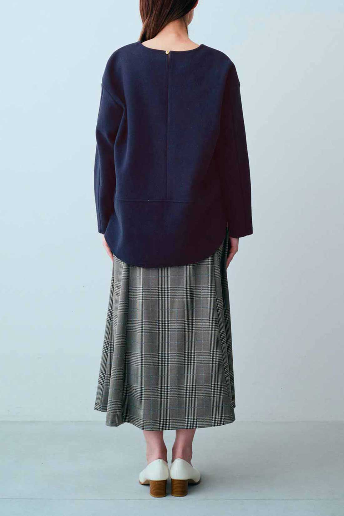 IEDIT|IEDIT[イディット]　シルエットが美しい 着映えフレアースカート|モデル身長：160cm　着用サイズ：M