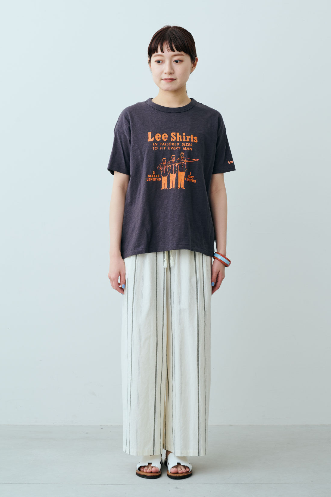 fashion special|【WEB限定・特急便】　Lee PRINT H/S TEE|2：チャコール　モデル身長：163cm