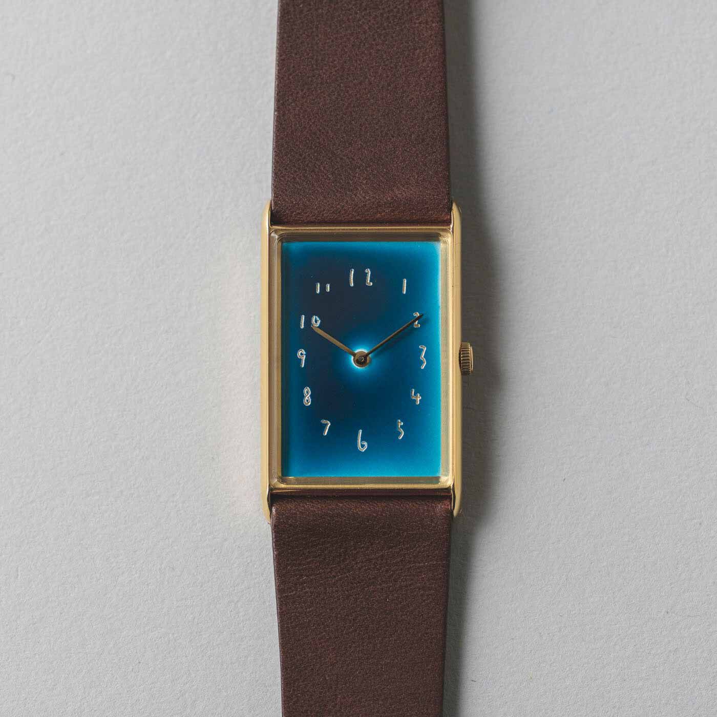 フェリシモ 時計職人が手掛けた 藍月に見惚れる腕時計 - 時計