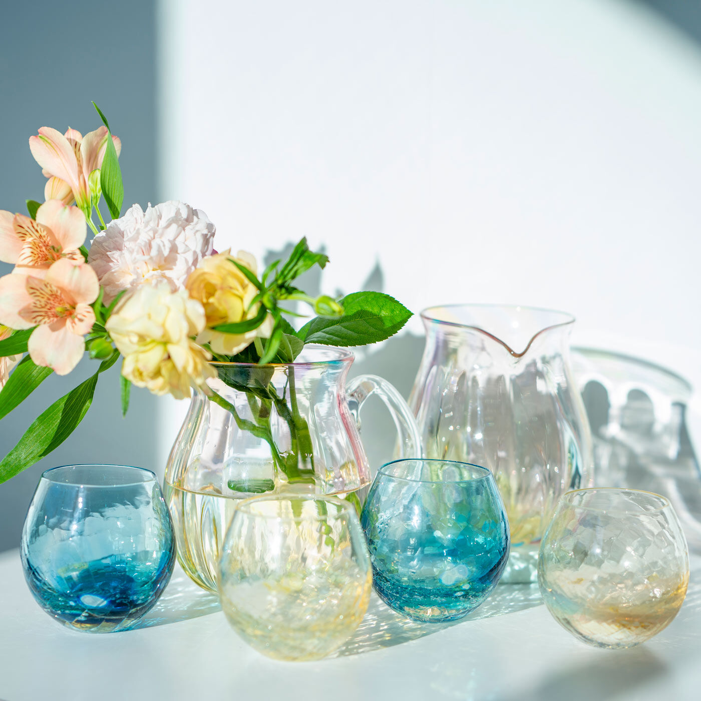 ＆Stories|小田原のガラス職人が作った　月の色が溶け込んだ宙吹きグラス〈丸型〉|使うたびに暮しが潤うグラスキャリコの逸品達。今年も魅力的な新モデルが一杯。