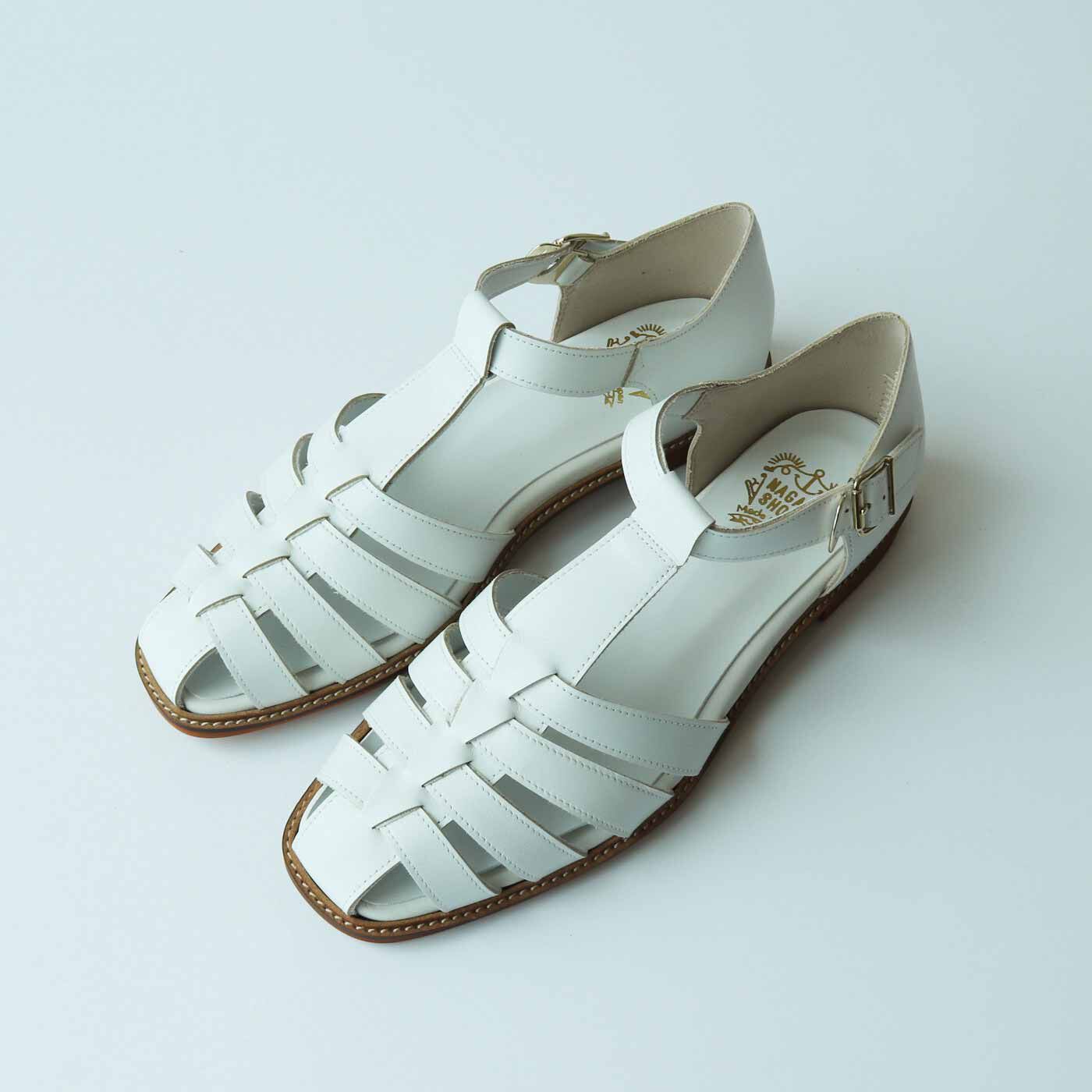 ＆Stories|靴デザイナーの理想で仕上げた 職人本革のフィッシャーマンシューズ〈ホワイト〉|サイズも10サイズ展開で21.5〜26cmと充実しています。