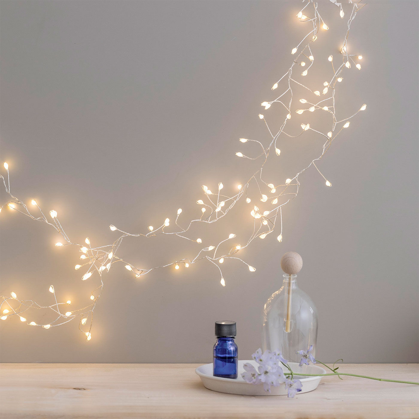 クリスマス ボトル 雪 LED 光る ライトアップ 木の実 ドライフラワー 飾り