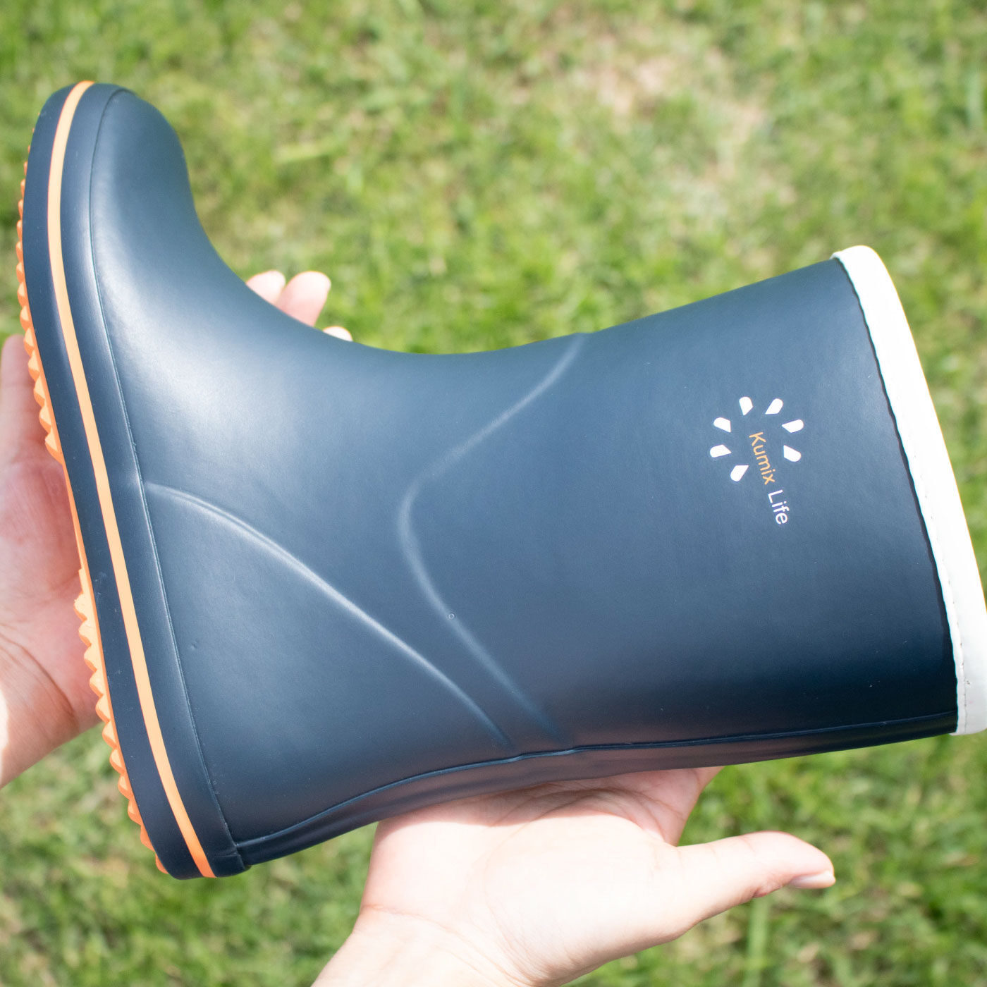 FELISSIMO PARTNERS|シンプルで動きやすい長靴　レモニカライト　ネイビー|片足約400gです。