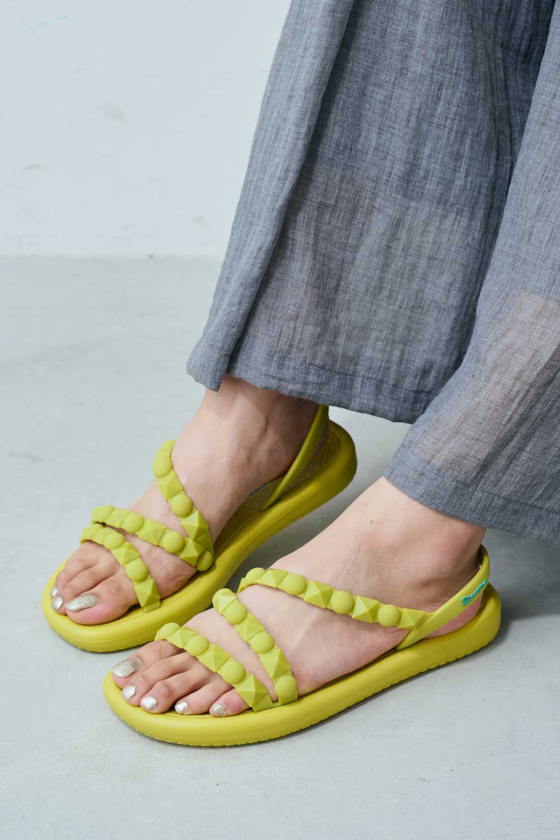 MEDE19F|【MEDE19F SELECT】Ipanema　MEU SOL FLATFORM〈YELLOW〉