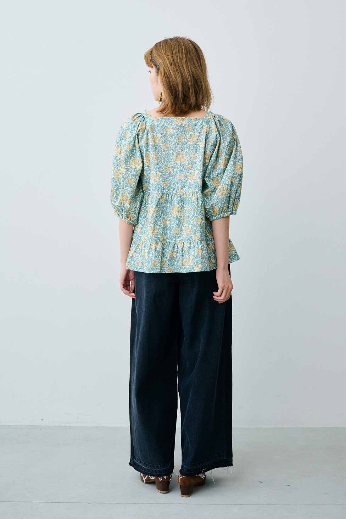 MEDE19F|【MEDE19F】〈MORRIS Gallery〉プリントコットンブラウス〈HONEYSUCKLE柄〉