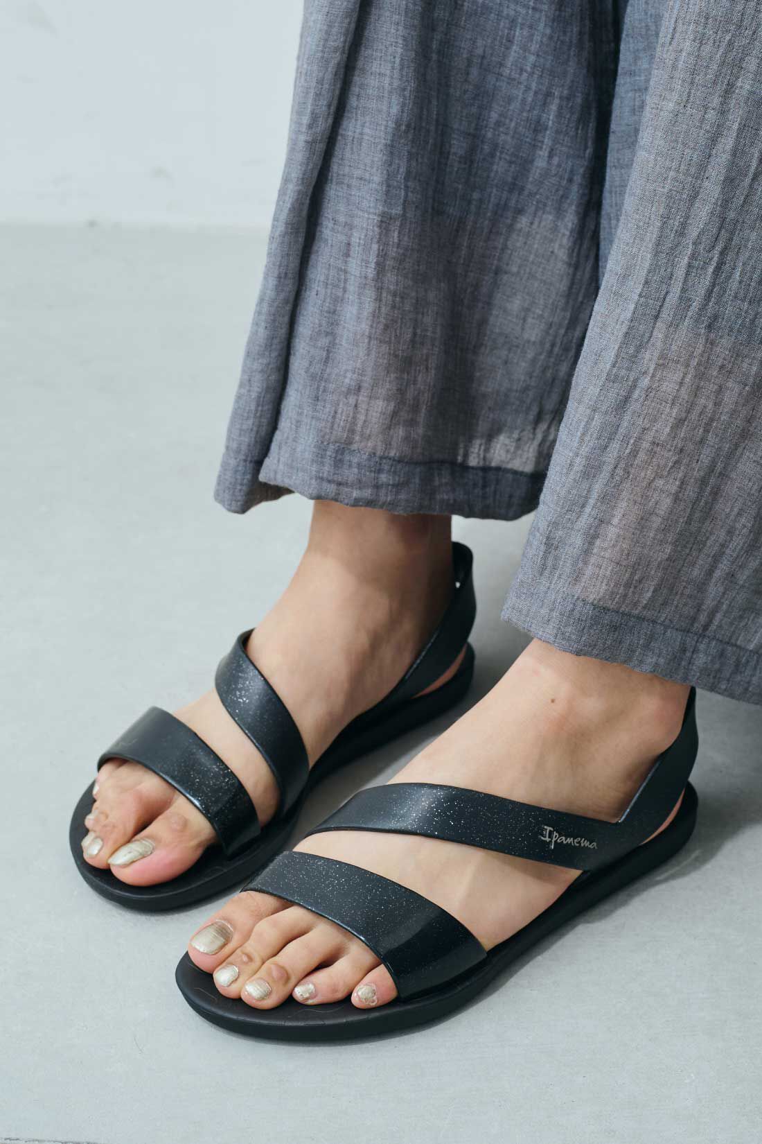 MEDE19F | ＩＰＡＮＥＭＡ　ＶＩＢＥＳＡＮＤＡＬ〈ＢＫ