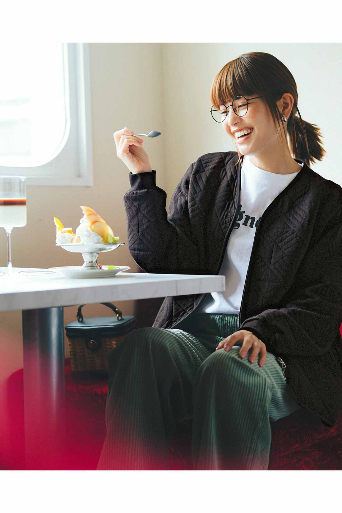 Live in  comfort|リブ イン コンフォート　はまじとコラボ　らくしてきれい見えする　太うねコーデュロイパンツ〈ライトベージュ〉