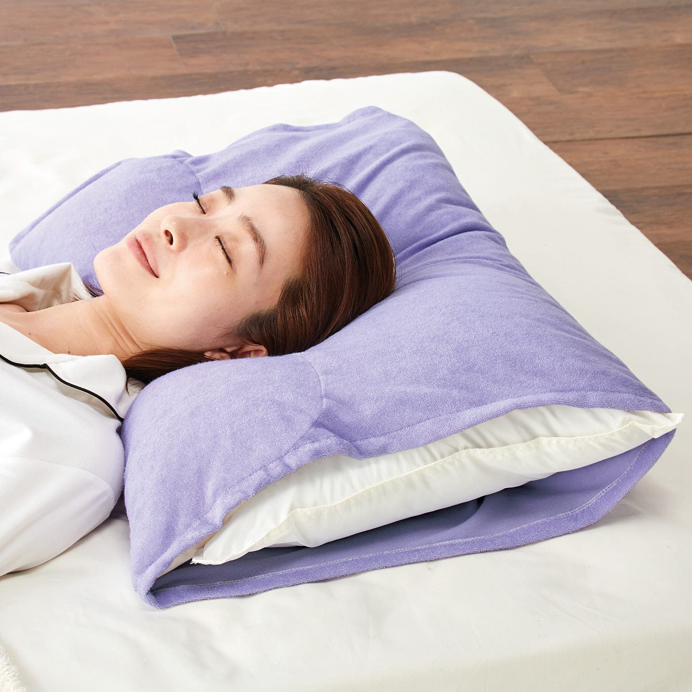 フェリシモの雑貨 Kraso | お手持ちの枕が首のサポート枕に変身する枕カバー