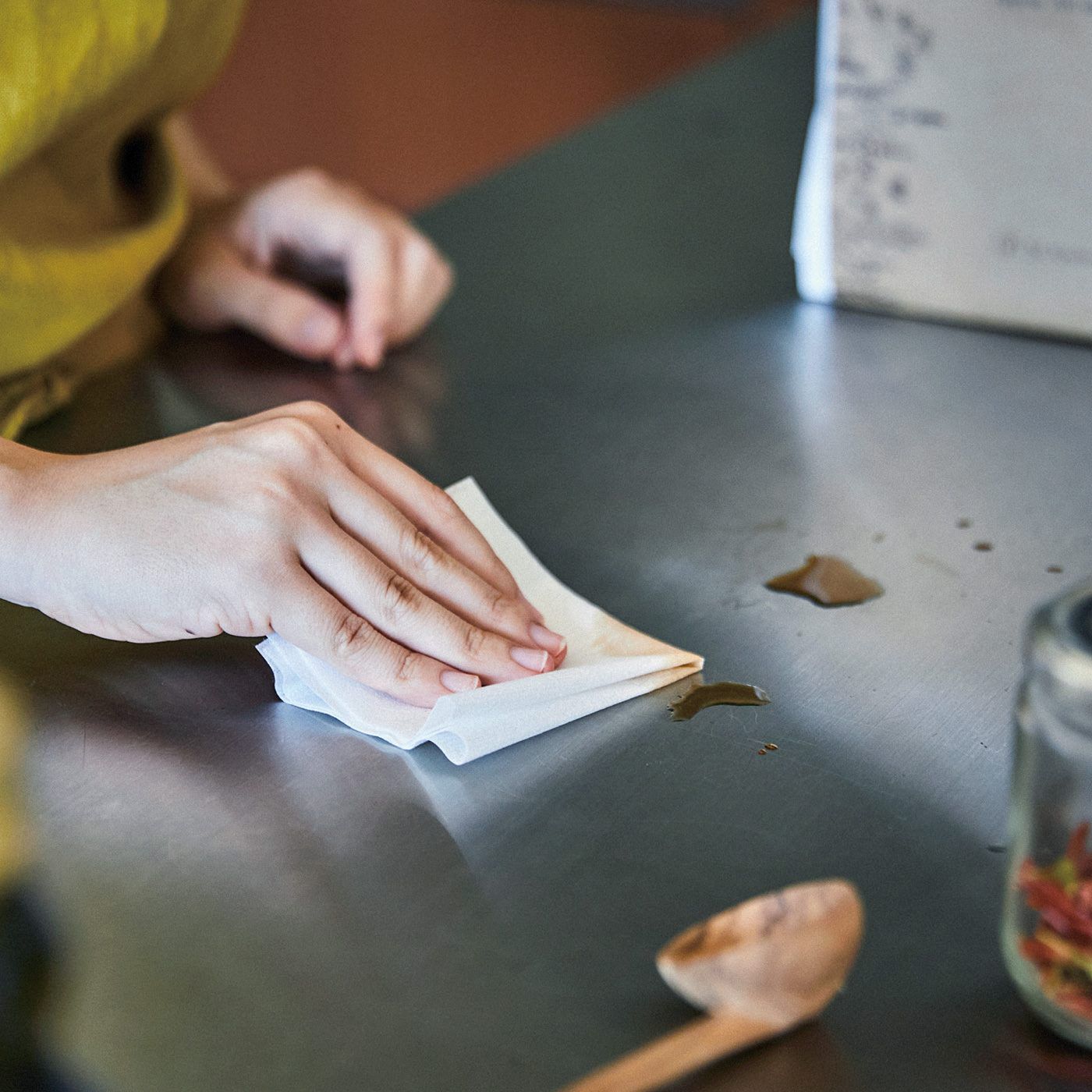 フェリシモの雑貨 Kraso|エスキューブキッチンズ　端材から生まれたレーヨンパルプの不織布ワイプの会