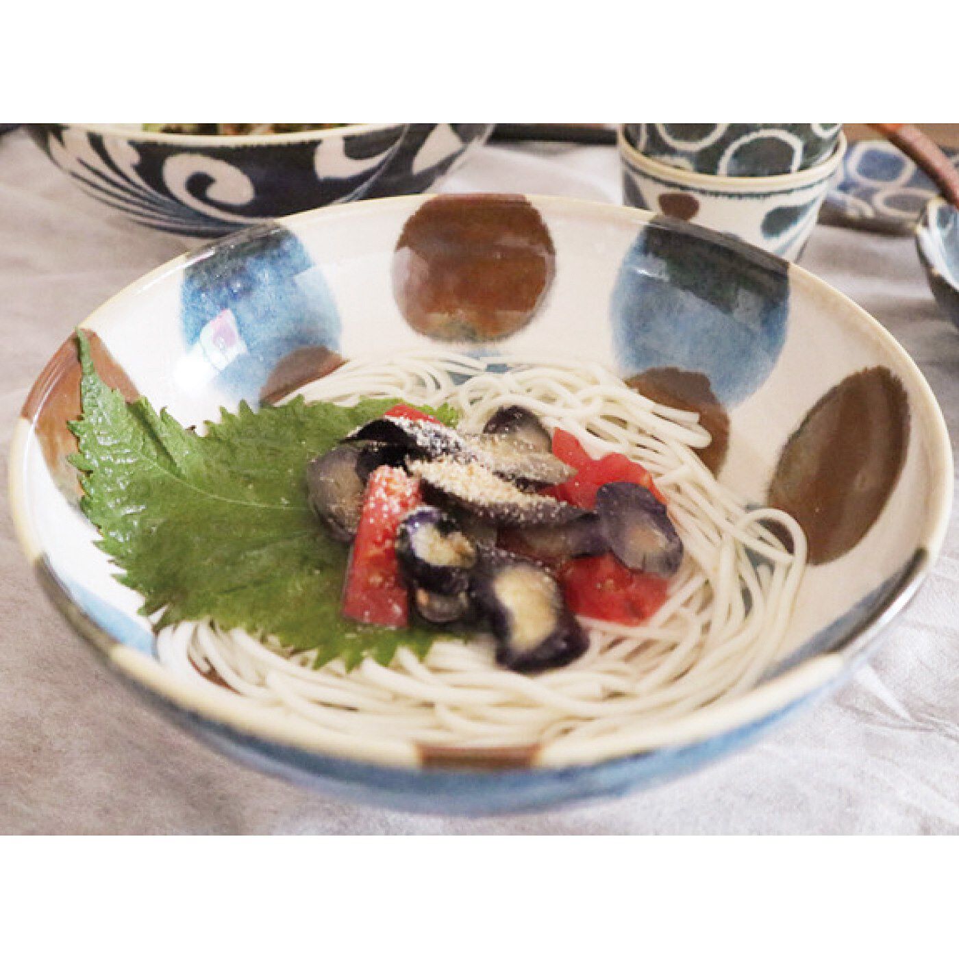 フェリシモの雑貨 Kraso|食卓を彩る和の器　日常に寄り添う美濃焼のめん丼の会