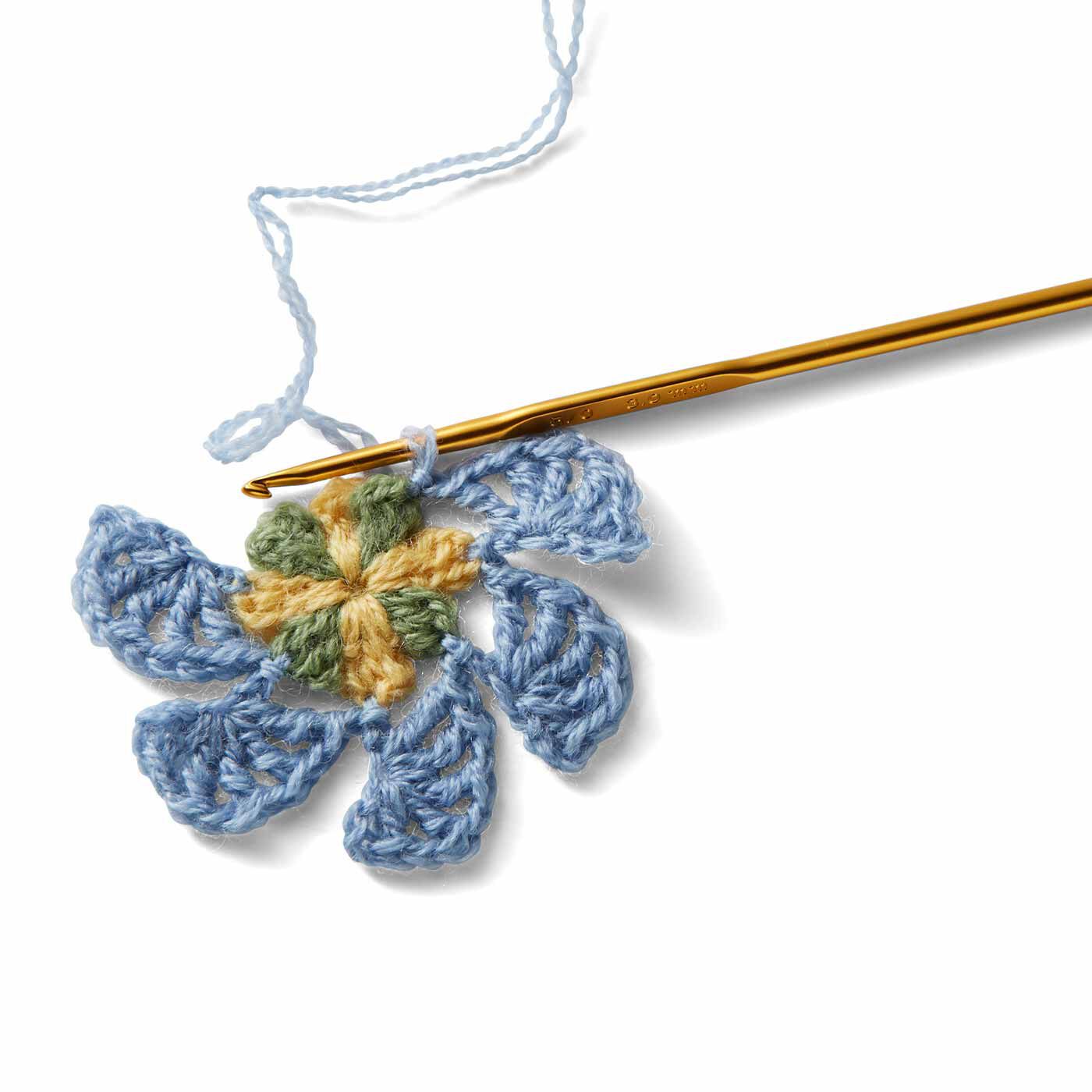 柔らかなぬくもりをつないでかぎ針編みお花モチーフ　フェリシモ