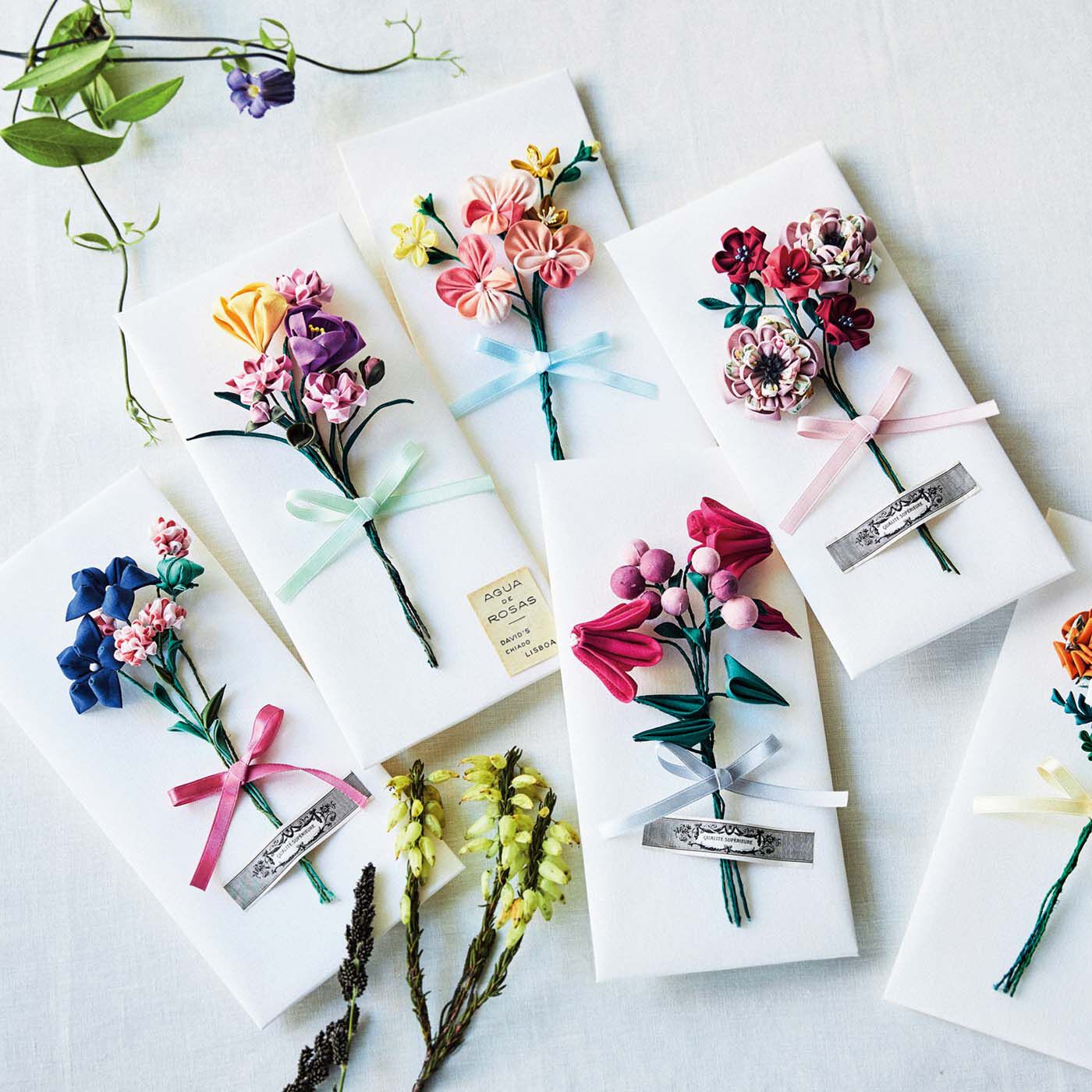 Couturier|繊細さにうっとり 毎日をやさしく彩る つまみ細工の小さな花束の会
