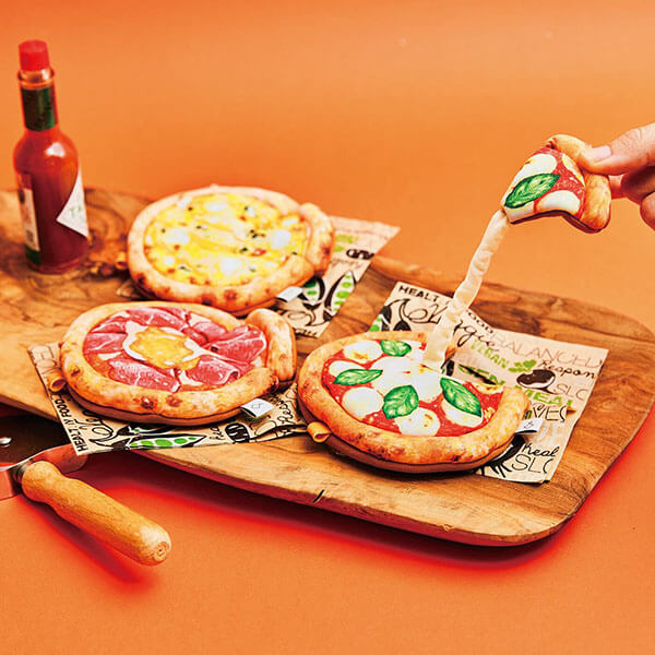 チーズが伸びるピザのキーケース